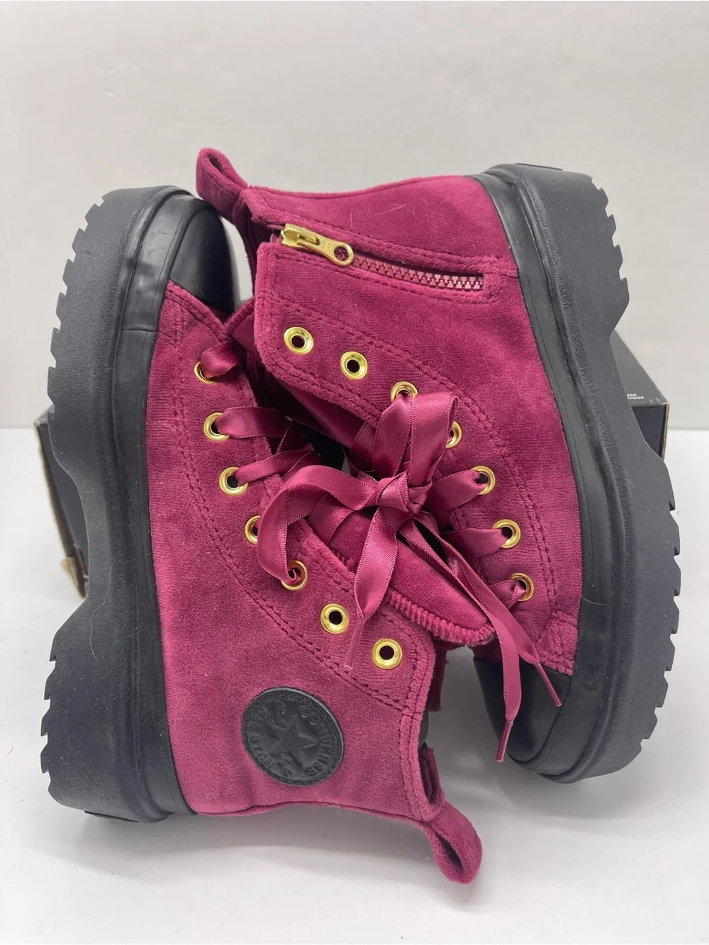 Converse WMNS A05442C CTAS LUGGED LIFT H LEGEND BERRY/BLACK/BLACK Sneakers
